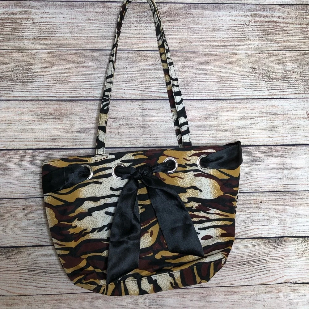 Women’s Leopard Purse‎